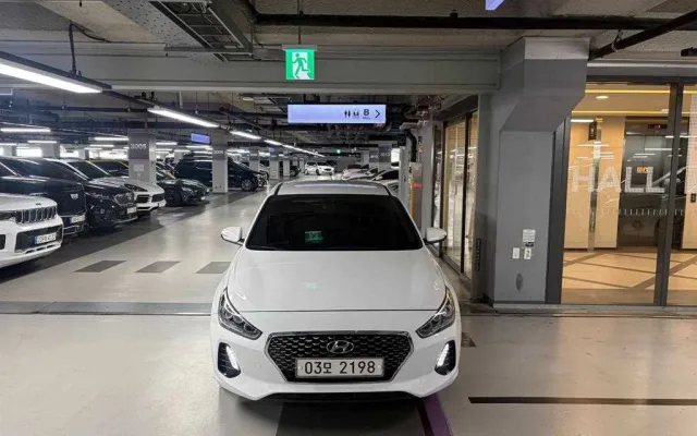 더뉴I30 중고차 i30 (PD) 1.6 디젤 매물 사진 2 - 2017/03 88,591km